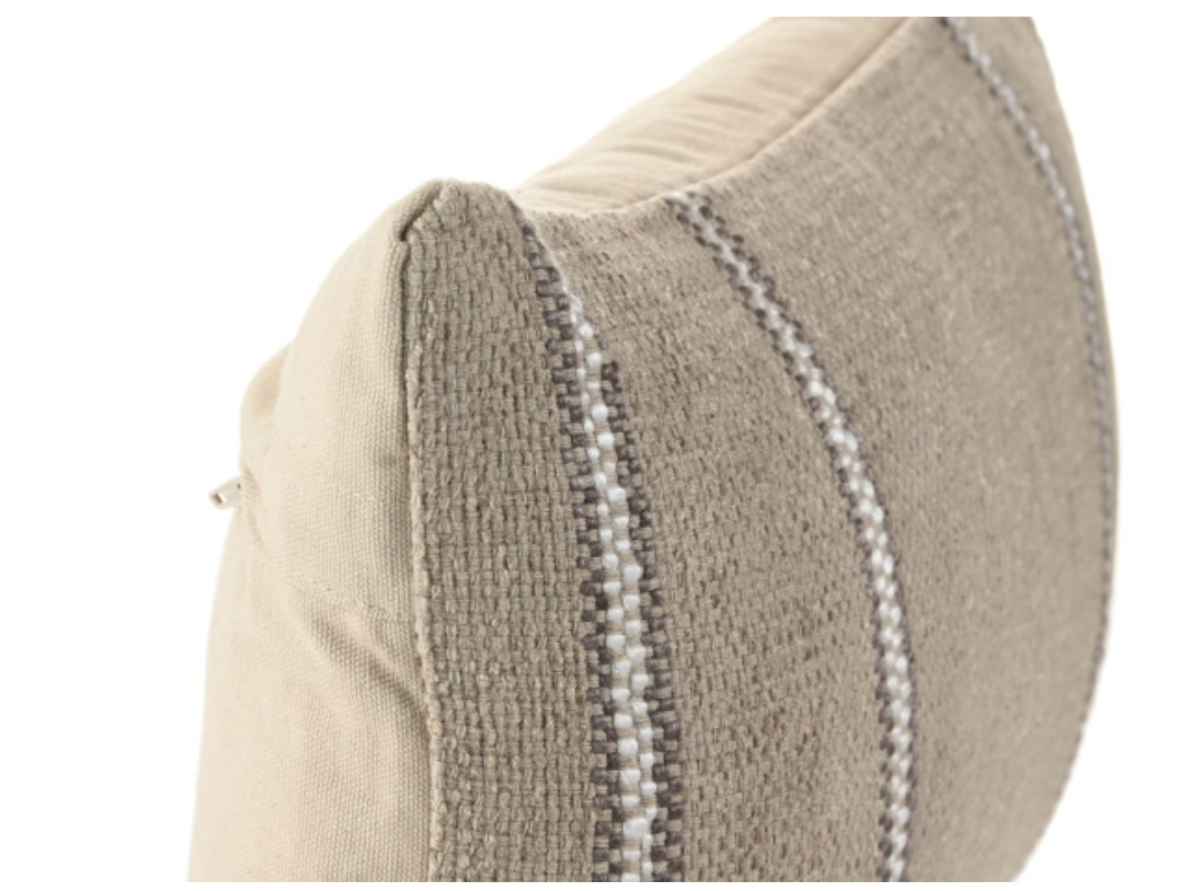Cojin tostado rayas 50x30