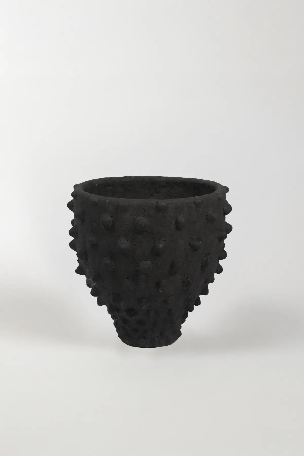 Maceta Myrra negra